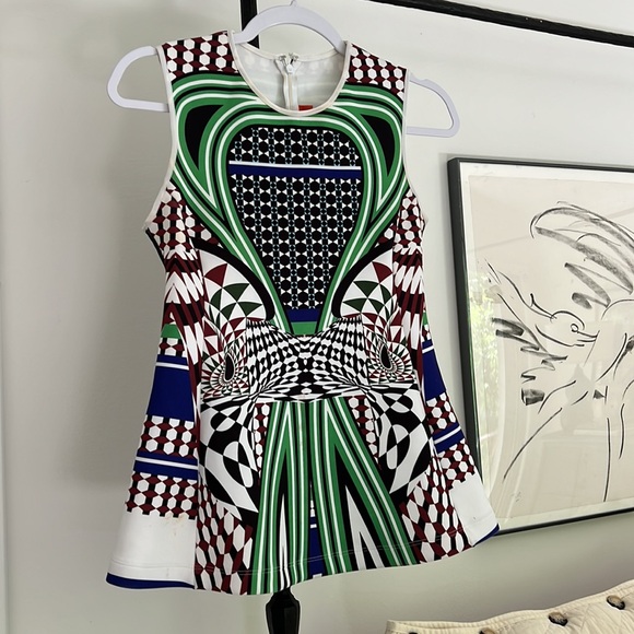 Clover Canyon Top with Geometric Pattern - Picture 9 of 10